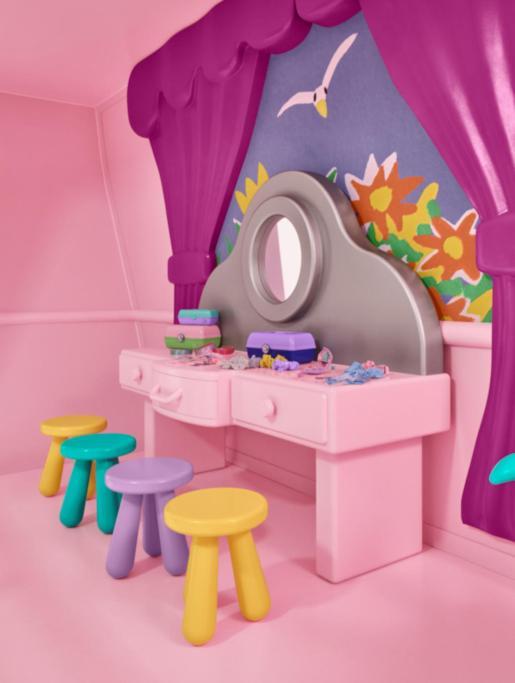 Sleepover At Polly Pockets Compact Appartement *
